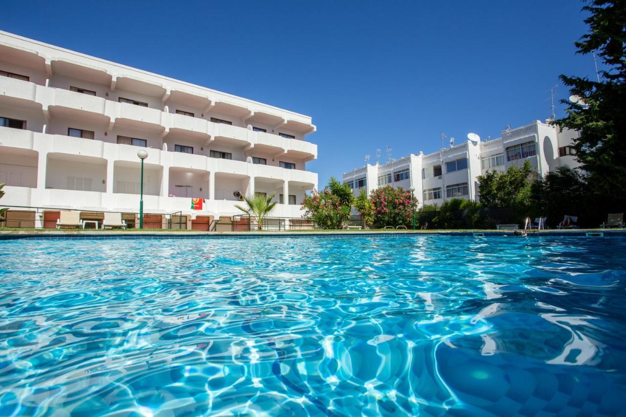 Host Wise - Bright Cozy Flats W Terrace & Pool Apartment Quarteira Bagian luar foto