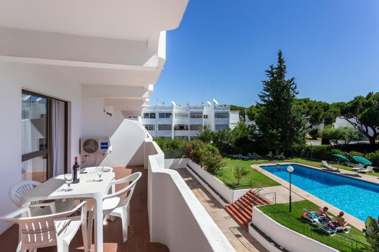 Host Wise - Bright Cozy Flats W Terrace & Pool Apartment Quarteira Bagian luar foto