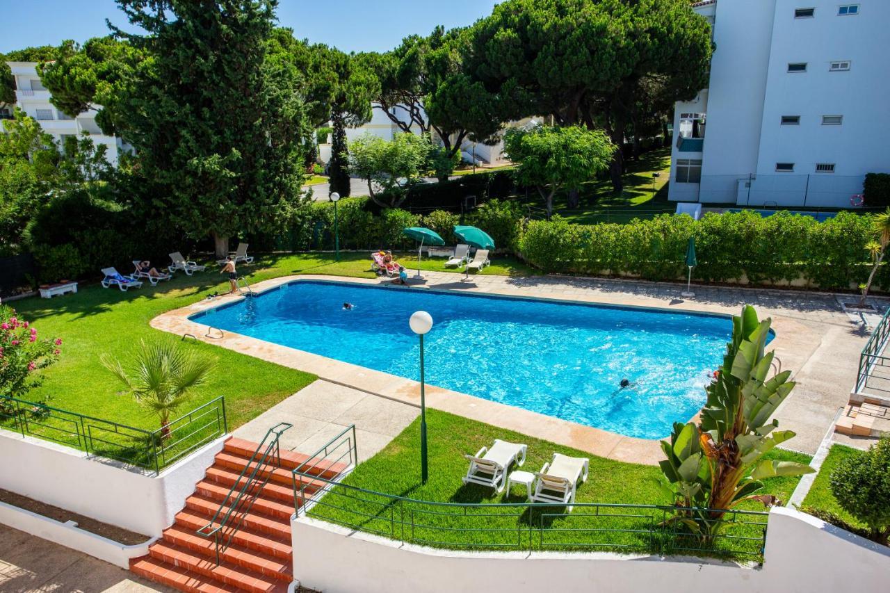 Host Wise - Bright Cozy Flats W Terrace & Pool Apartment Quarteira Bagian luar foto