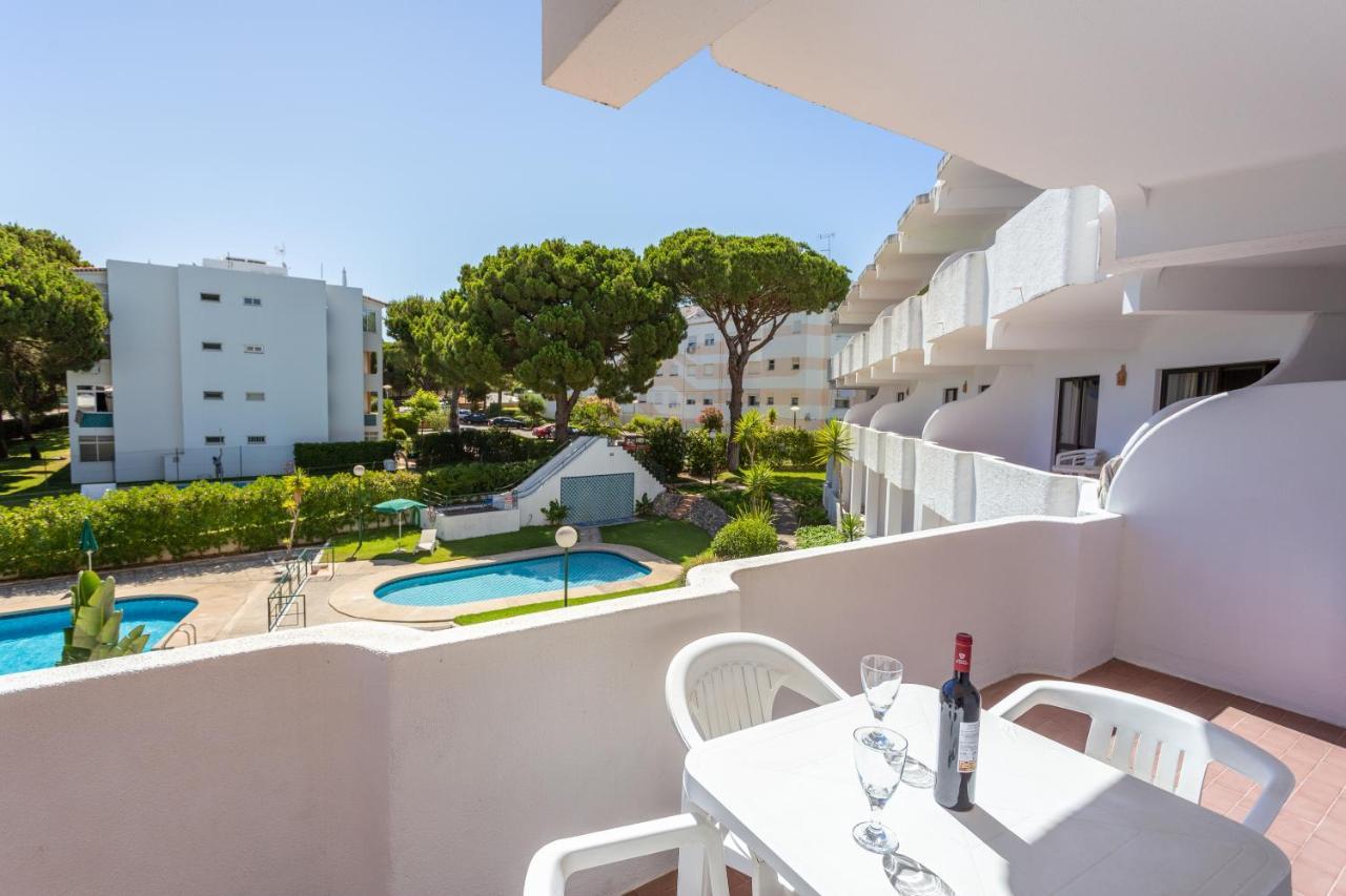 Host Wise - Bright Cozy Flats W Terrace & Pool Apartment Quarteira Bagian luar foto