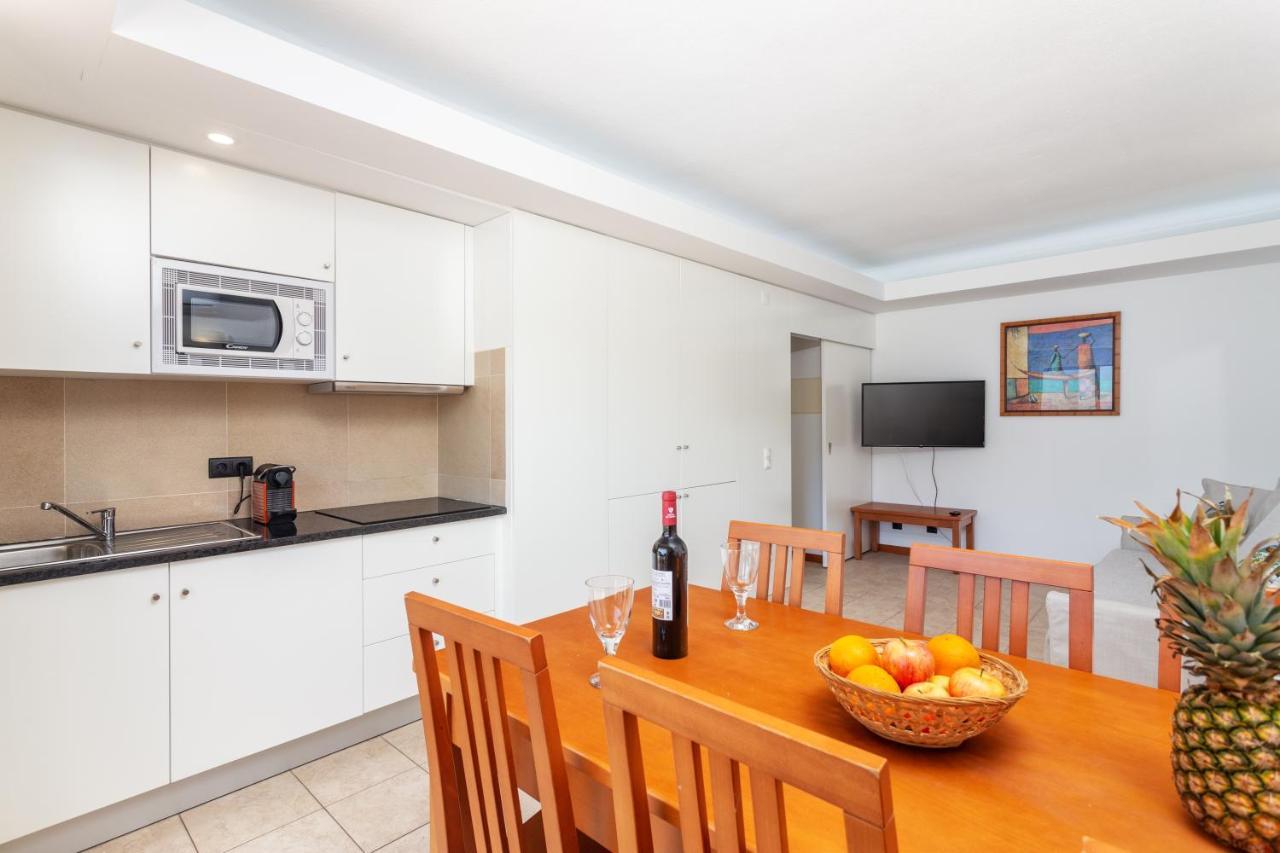 Host Wise - Bright Cozy Flats W Terrace & Pool Apartment Quarteira Bagian luar foto