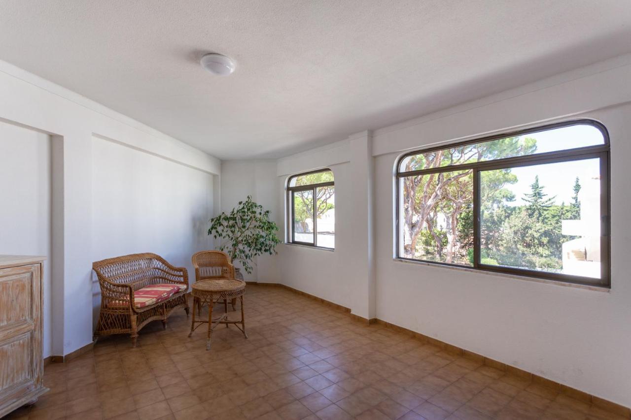Host Wise - Bright Cozy Flats W Terrace & Pool Apartment Quarteira Bagian luar foto